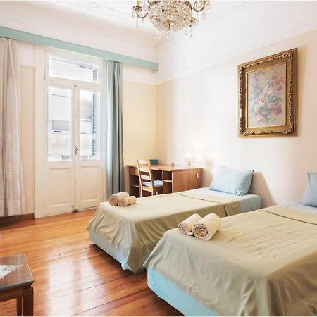 Neoclassical House In The Center Of Athene Buitenkant foto
